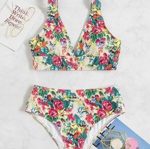 Shein bikini size XL never worn